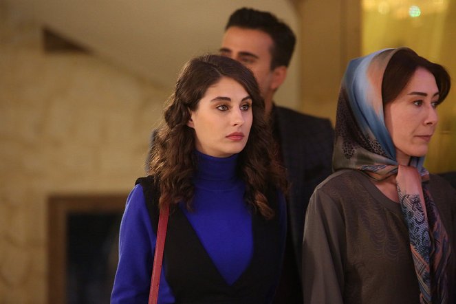 Love and Hate - Episode 6 - Photos - Ayşegül Ünsal