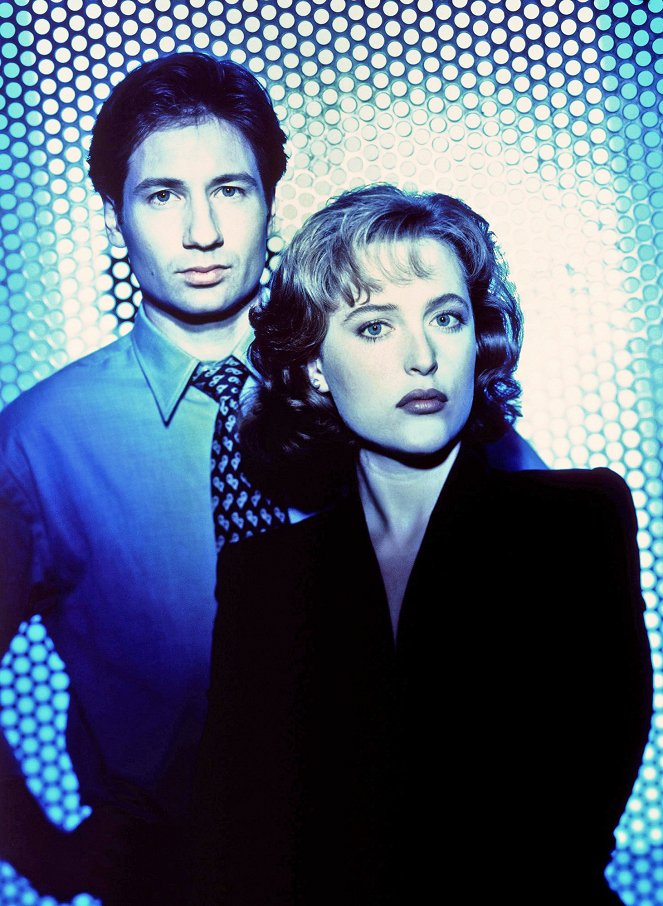 The X-Files - Salaiset kansiot - Season 1 - Promokuvat - David Duchovny, Gillian Anderson