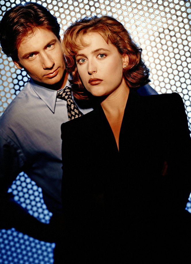 The X-Files - Salaiset kansiot - Season 1 - Promokuvat - David Duchovny, Gillian Anderson