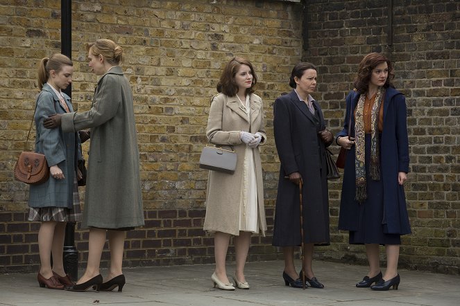 The Bletchley Circle - Season 2 - Blood On Their Hands: Part 2 - Photos - Faye Marsay, Hattie Morahan, Sophie Rundle, Julie Graham, Rachael Stirling