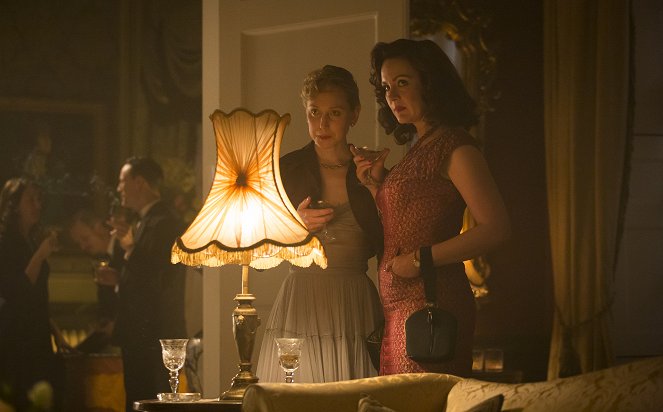 The Bletchley Circle - Uncustomed Goods: Part 1 - Film - Hattie Morahan, Rachael Stirling