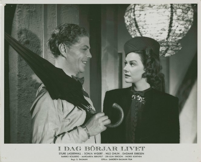 I dag börjar livet - Lobby Cards - Sture Lagerwall, Sonja Wigert