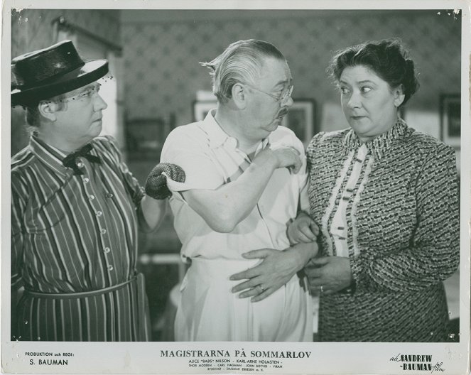 Magistrarna på sommarlov - Lobby Cards - Dagmar Ebbesen