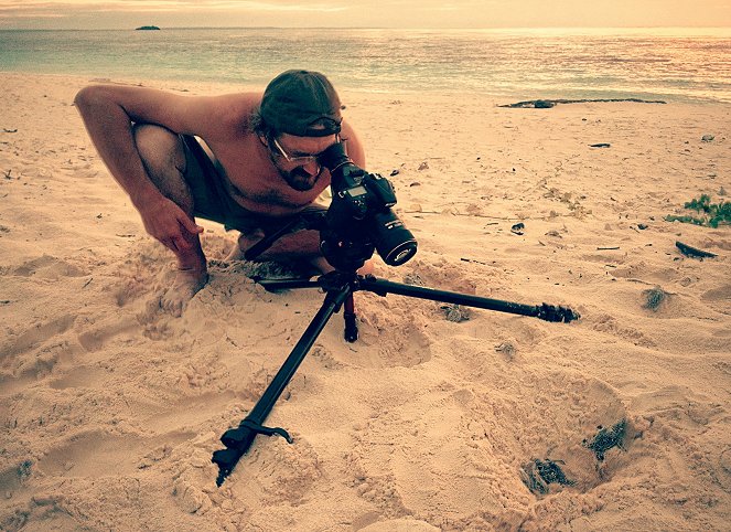 Češi zachraňují - Mořské želvy na Borneu - Z filmu - Dan Bárta