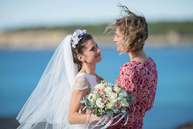 Crimson Wedding - Photos - Joyce Bibring, Alexia Barlier