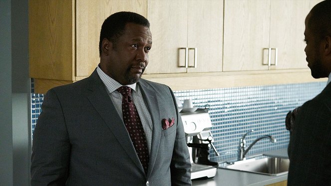 Suits - Pecking Order - Photos - Wendell Pierce