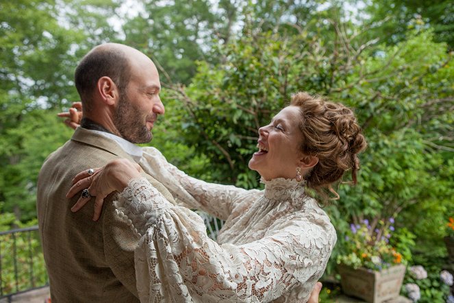 The Seagull - Photos - Corey Stoll, Annette Bening