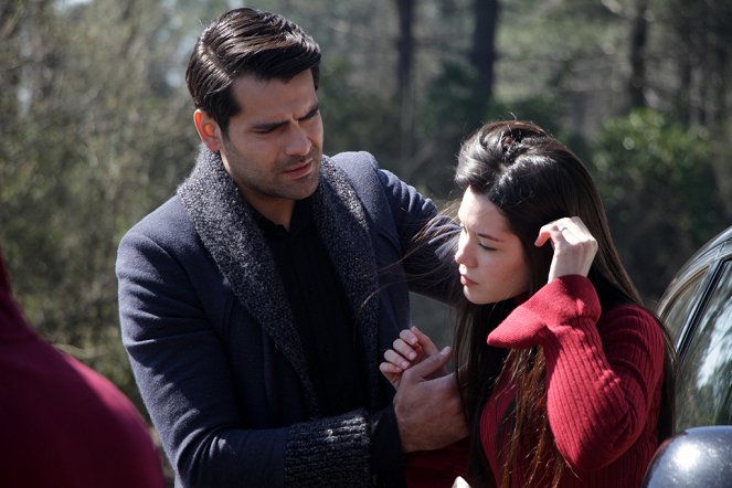 Adını Sen Koy - Photos - Erkan Meriç, Hazal Subaşı