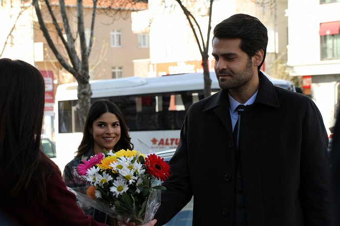 Adını Sen Koy - Kuvat elokuvasta - Yaprak Durmaz, Erkan Meriç