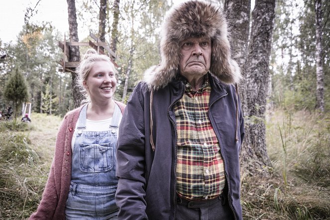 Ilosia aikoja, Mielensäpahoittaja - De la película - Satu Tuuli Karhu, Heikki Kinnunen