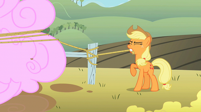 My Little Pony: Friendship Is Magic - Season 2 - The Return of Harmony, Part 1 - De la película