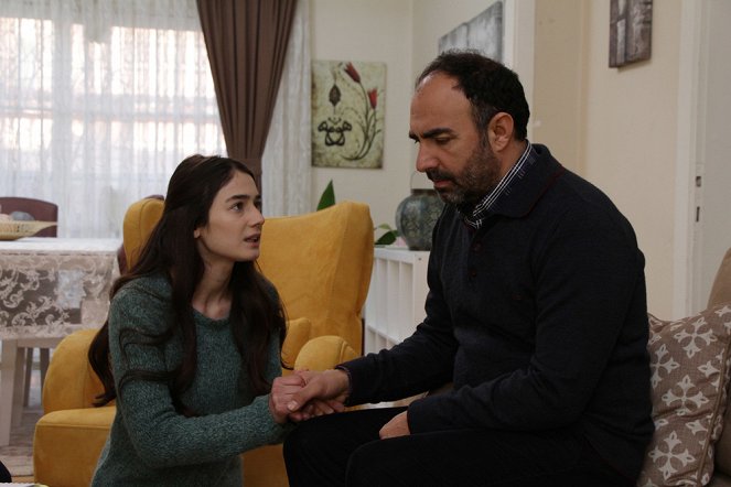 Adını Sen Koy - Filmfotók - Elif Sultan Taş