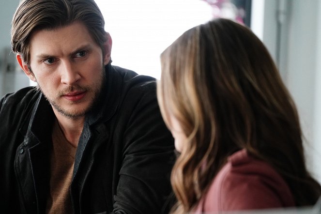 Take Two - Ex's and Oh's - Do filme - Greyston Holt