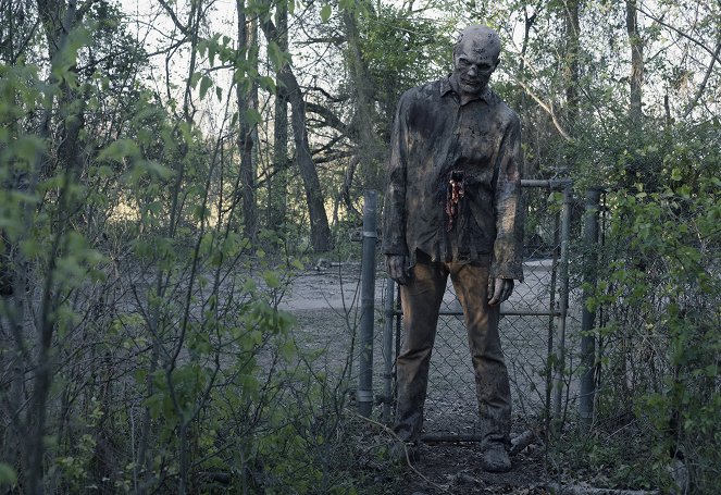 Fear the Walking Dead - Hunyd le a szemed - Filmfotók