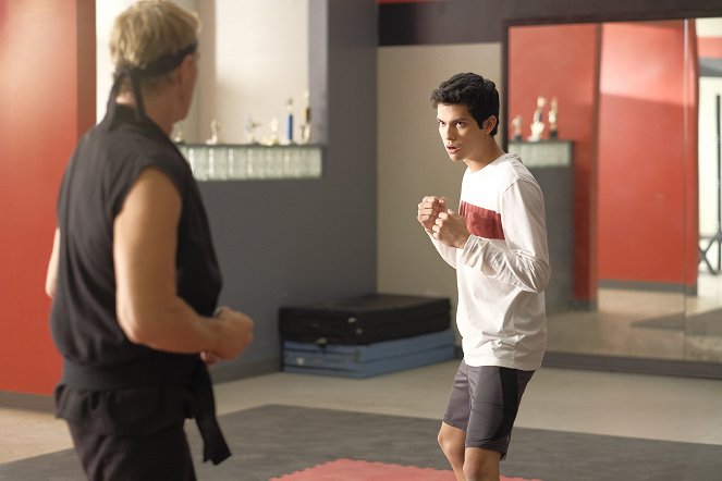 Cobra Kai - Season 1 - Gegengewicht - Filmfotos - Xolo Maridueña