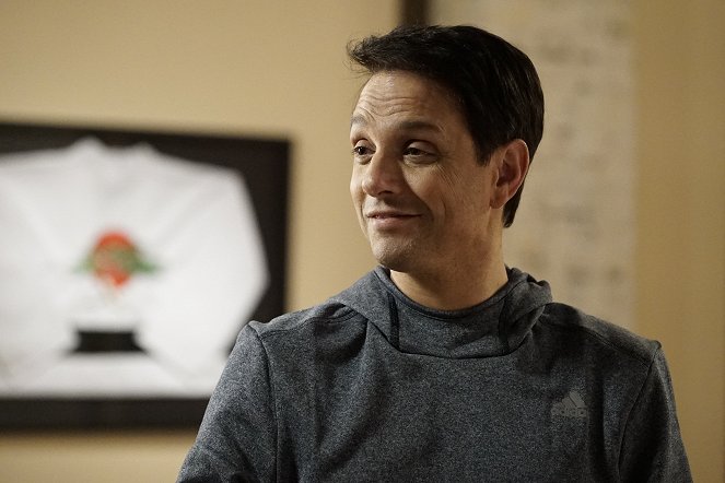 Cobra Kai - Season 1 - Quiver - Photos - Ralph Macchio