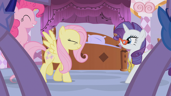 My Little Pony: Friendship Is Magic - Suited for Success - De la película