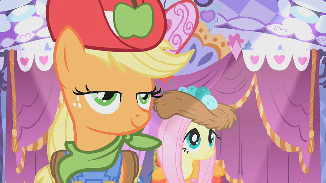 My Little Pony: Friendship Is Magic - Season 1 - Suited for Success - Van film