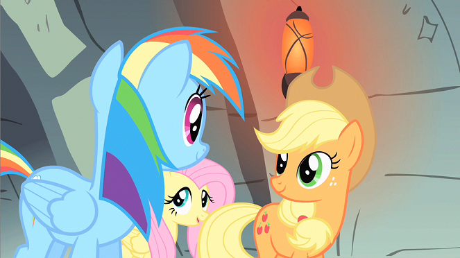 My Little Pony: Friendship Is Magic - Season 1 - A Dog and Pony Show - Photos