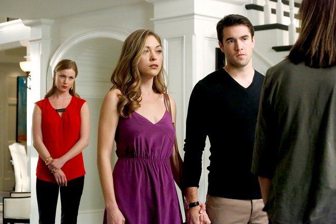 Revenge - Season 3 - Hatred - Do filme - Emily VanCamp, Annabelle Stephenson, Josh Bowman
