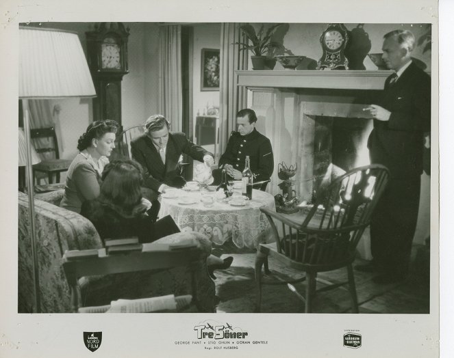 Tre söner gick till flyget - Lobby Cards - Margit Manstad, George Fant, Stig Olin, Håkan Westergren