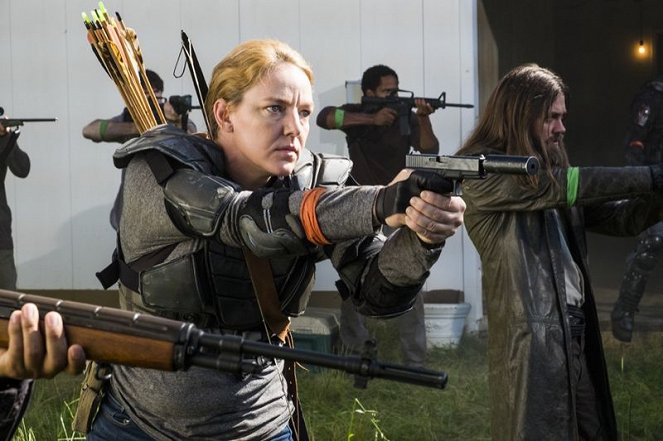 The Walking Dead - The Damned - Photos - Kerry Cahill
