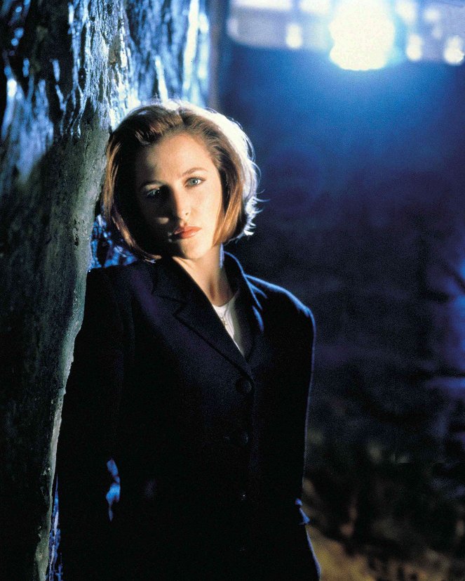 The X-Files - Salaiset kansiot - Season 5 - Promokuvat - Gillian Anderson