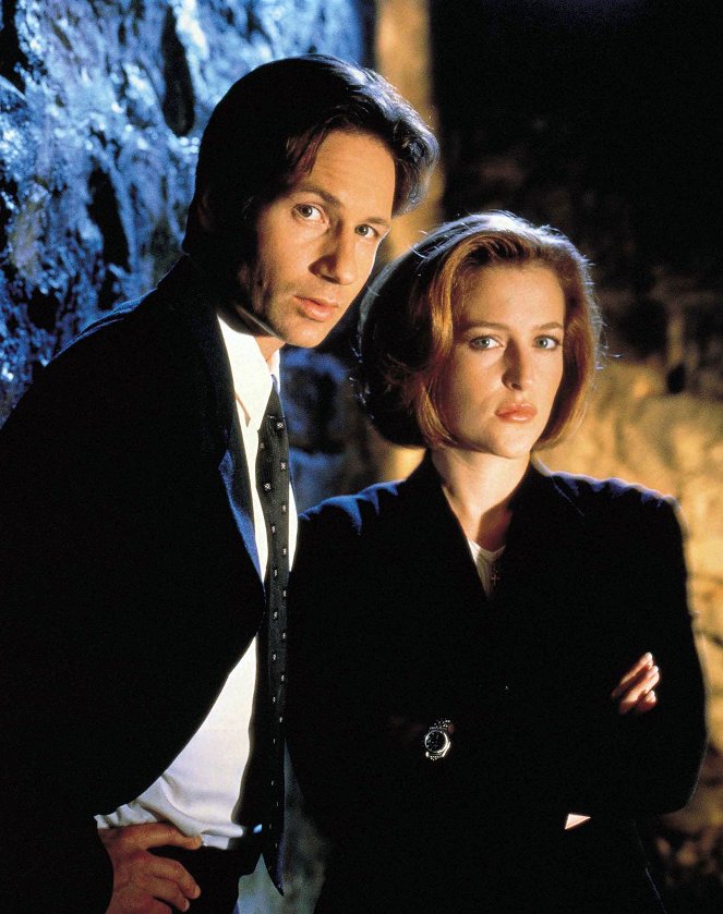 The X-Files - Salaiset kansiot - Season 5 - Promokuvat - David Duchovny, Gillian Anderson