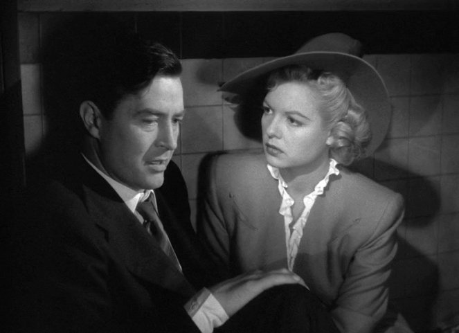 Ministerium der Angst - Filmfotos - Ray Milland, Marjorie Reynolds