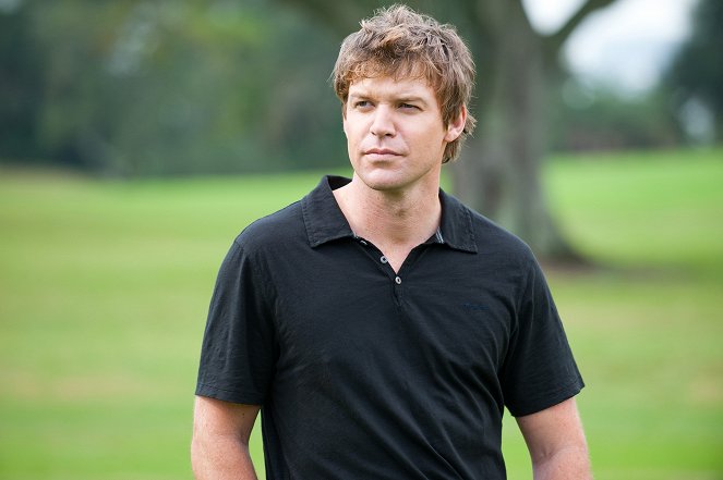 The Glades - Season 1 - Pilot - Photos - Matt Passmore