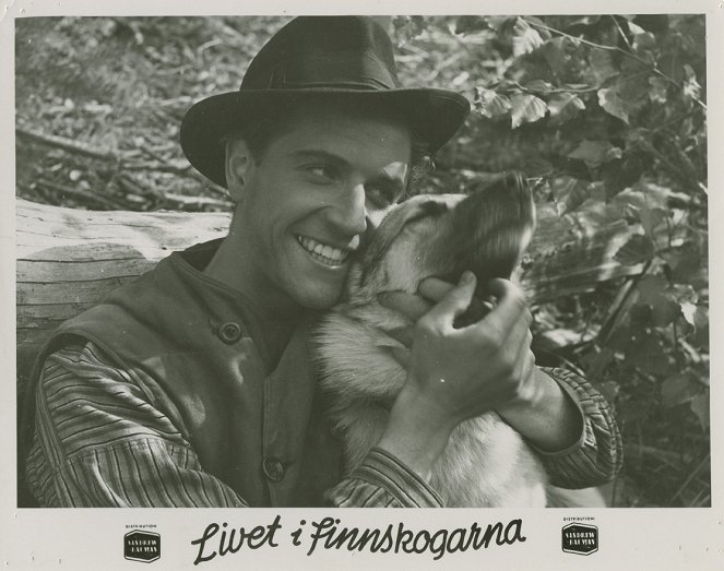 Life in the Finn Woods - Lobby Cards - Kenne Fant