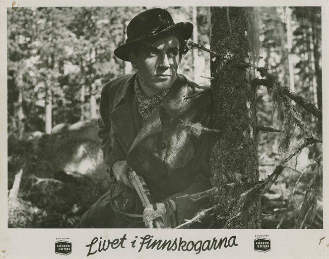 Life in the Finn Woods - Lobby Cards - Kenne Fant