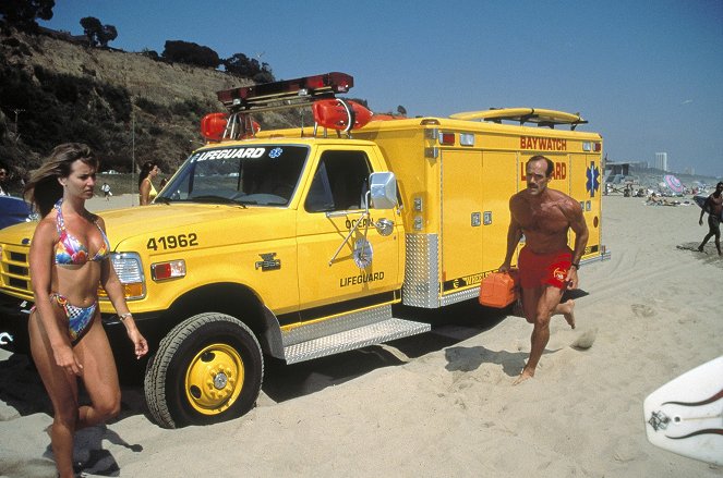 Baywatch - Die Rettungsschwimmer von Malibu - Kein Tag wie jeder andere - Filmfotos - Michael Newman