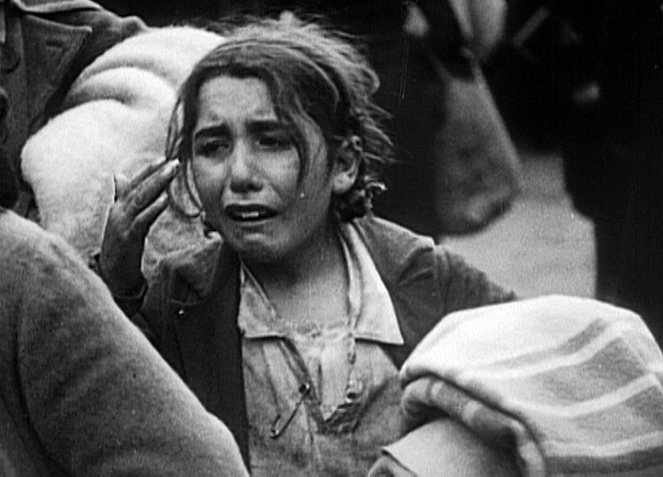World War II: Witness to War - Kuvat elokuvasta