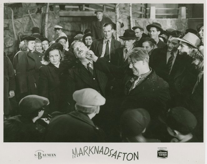 Marknadsafton - Fotosky - Emy Hagman, Sigge Fürst, Adolf Jahr