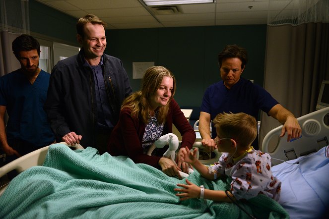 The Night Shift - Season 3 - The Thing with Feathers - Photos