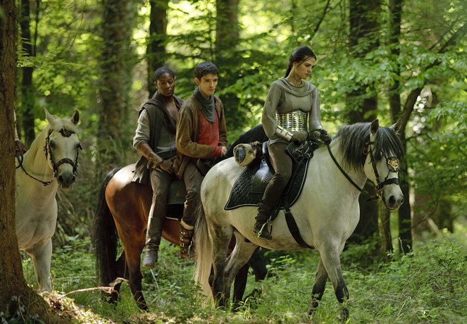 Merlin - Season 3 - The Castle of Fyrien - Photos - Tomiwa Edun, Colin Morgan, Katie McGrath