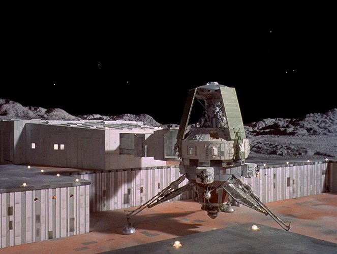 Mondbasis Alpha 1 - Voyager's Return - Filmfotos