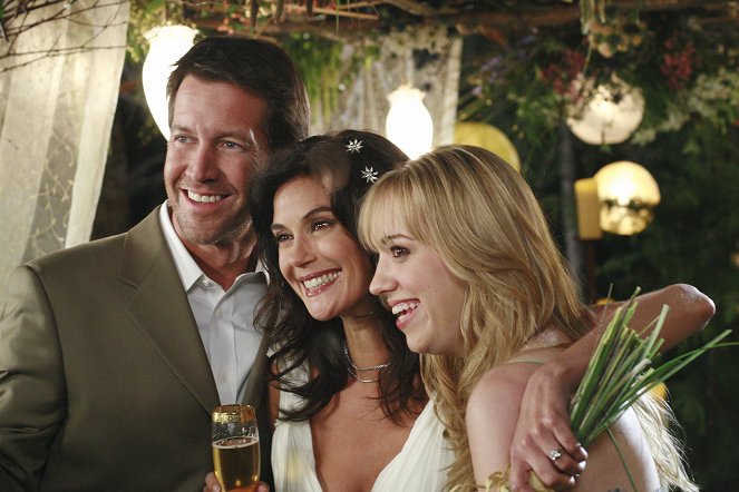 Gotowe na wszystko - Season 3 - Getting Married Today - Z filmu - James Denton, Teri Hatcher, Andrea Bowen