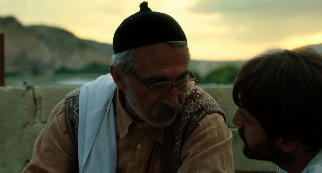 Üç Yol: Mostar'dan Hasakeyf'e - Filmfotók