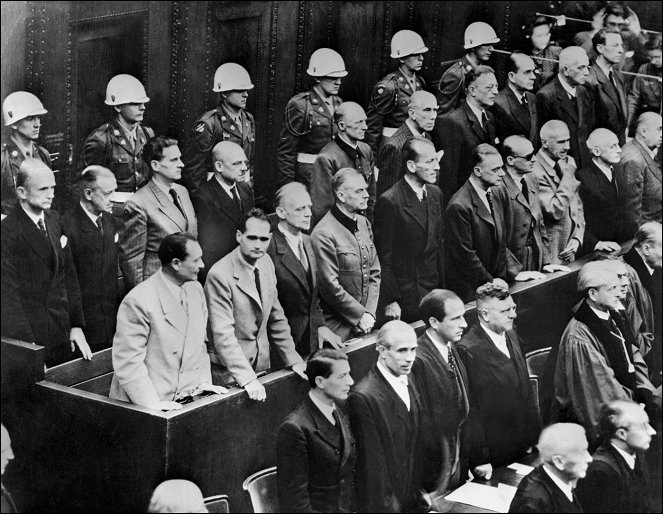 Nazi War Criminals Before The German Courts - Photos