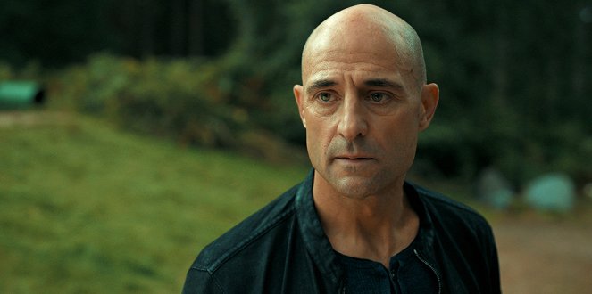 Deep State - Blood in the Sand - Filmfotók - Mark Strong