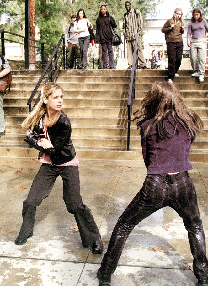 Buffy - Im Bann der Dämonen - Season 4 - Die Kampfmaschine - Filmfotos - Sarah Michelle Gellar
