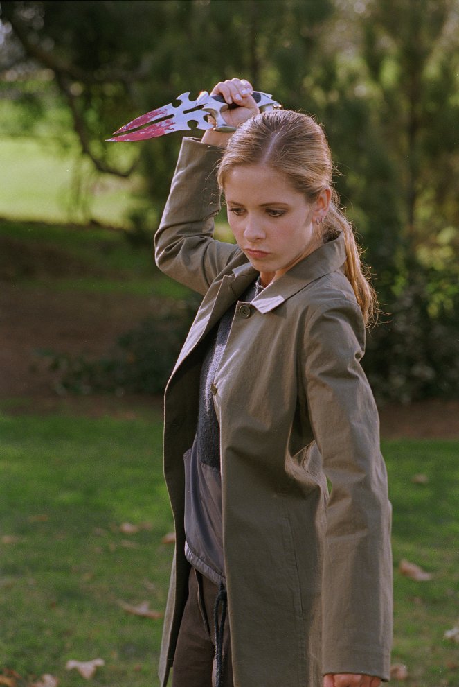 Buffy, a vámpírok réme - Az év lánya - Filmfotók - Sarah Michelle Gellar
