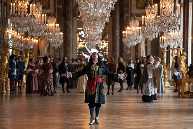 Versailles - Season 3 - Miroirs et fumée - De la película - George Blagden