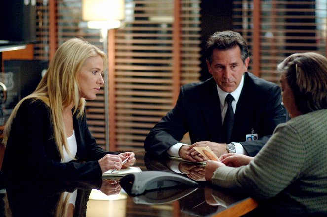 Without a Trace - Season 4 - The Innocents - Photos - Poppy Montgomery, Anthony LaPaglia