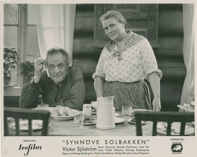 Synnöve Solbakken - Vitrinfotók