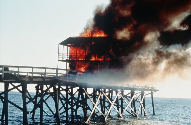 Baywatch - Die Rettungsschwimmer von Malibu - Feuer und Wasser - Filmfotos
