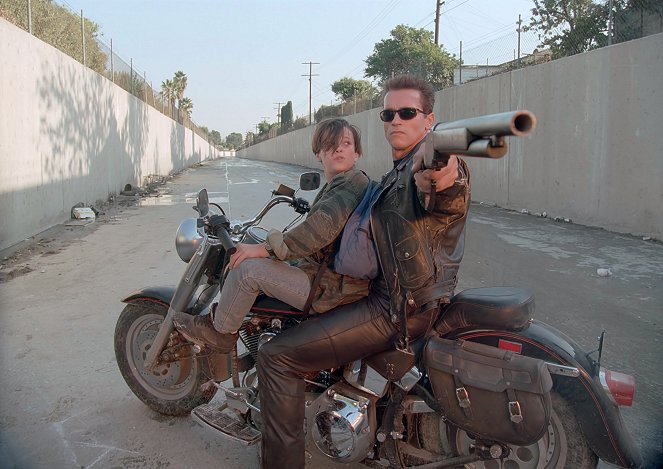 Terminator 2: Tuomion päivä - Kuvat elokuvasta - Edward Furlong, Arnold Schwarzenegger