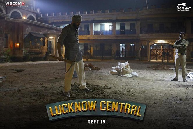 Lucknow Central - Lobby karty